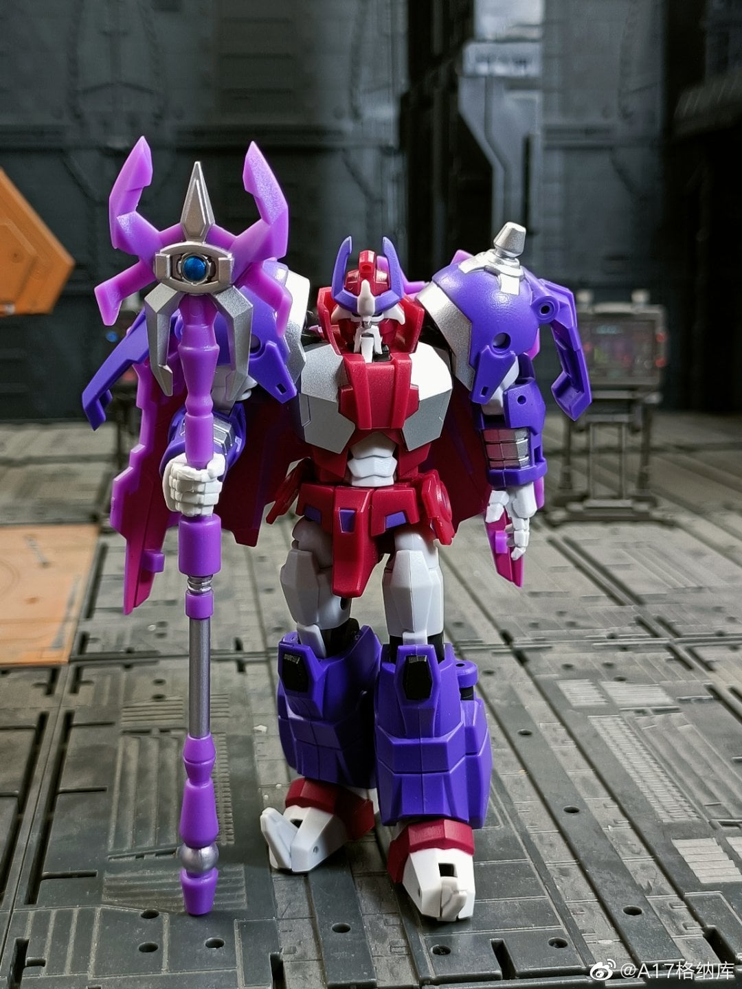 Iron Factory IF-EX49P Last Prophet (Alpha Trion) In-Hand Images
